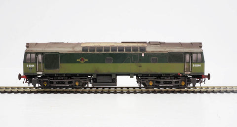 Class 25/3 BR two-tone green D5244 with small yellow panels - WEATHERED