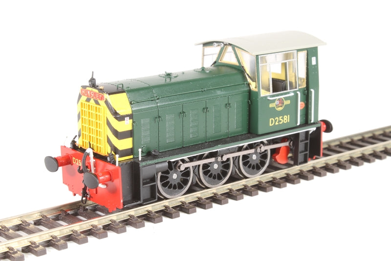 Class 05 - BR Green - D2581 - OO Scale