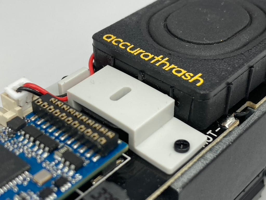 Accurathrash DCC Lydhøjttaler - 8 Ohm (Pakke med 1)