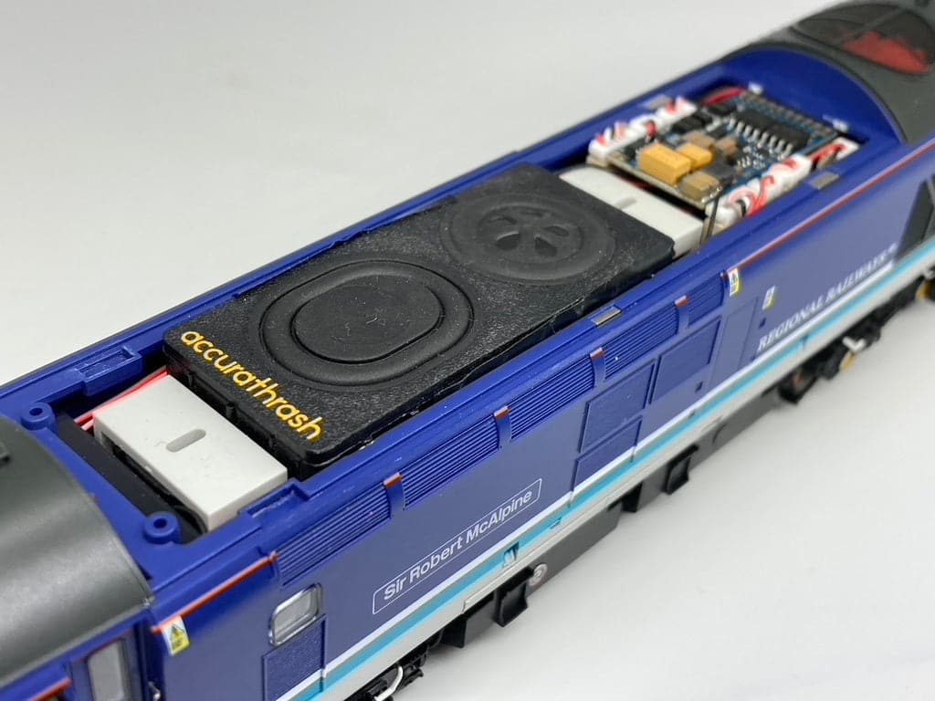 Accurathrash DCC Lydhøjttaler - 8 Ohm (Pakke med 1)