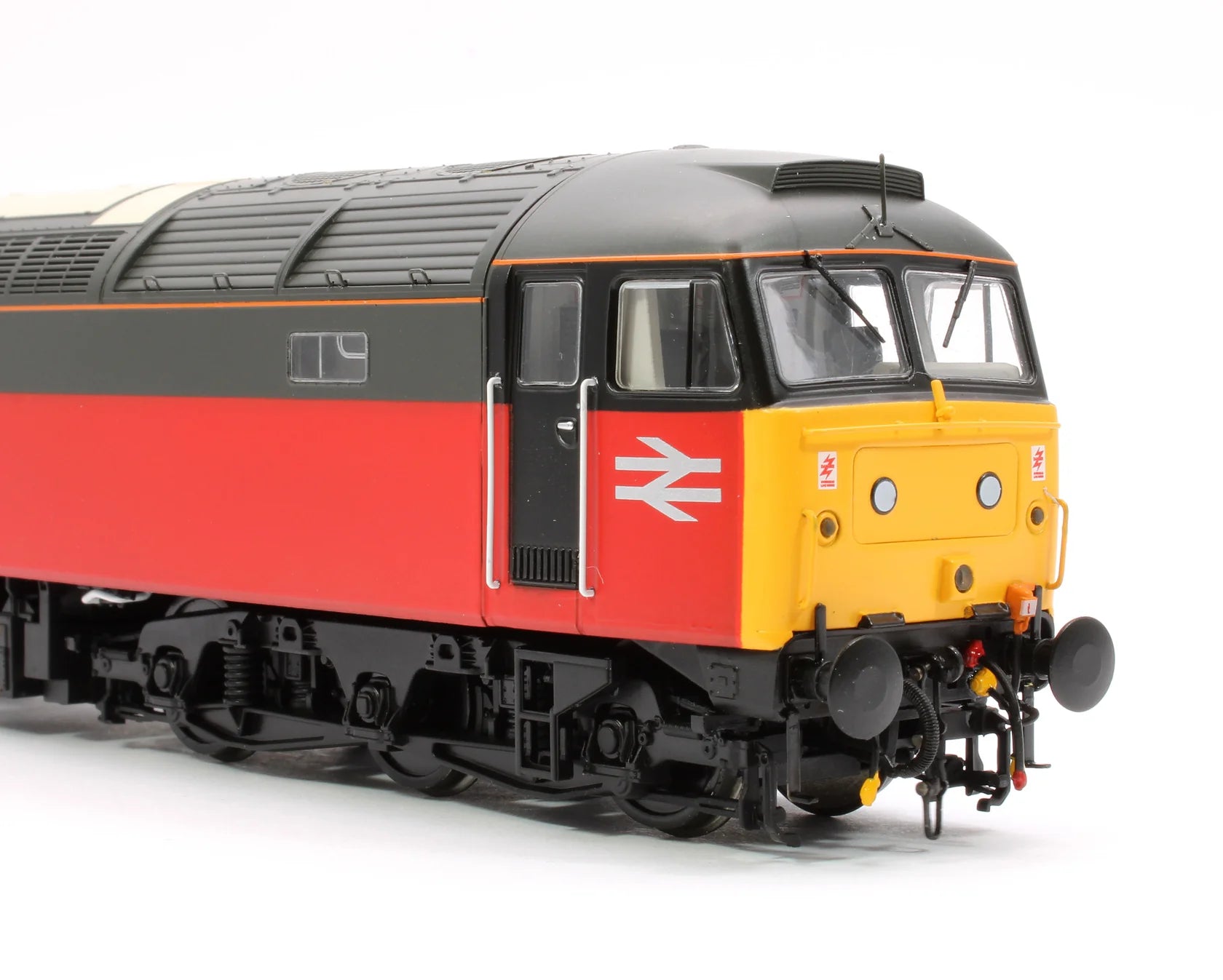 Class 47 - BR Parcels Sector - 47575 - OO Scale