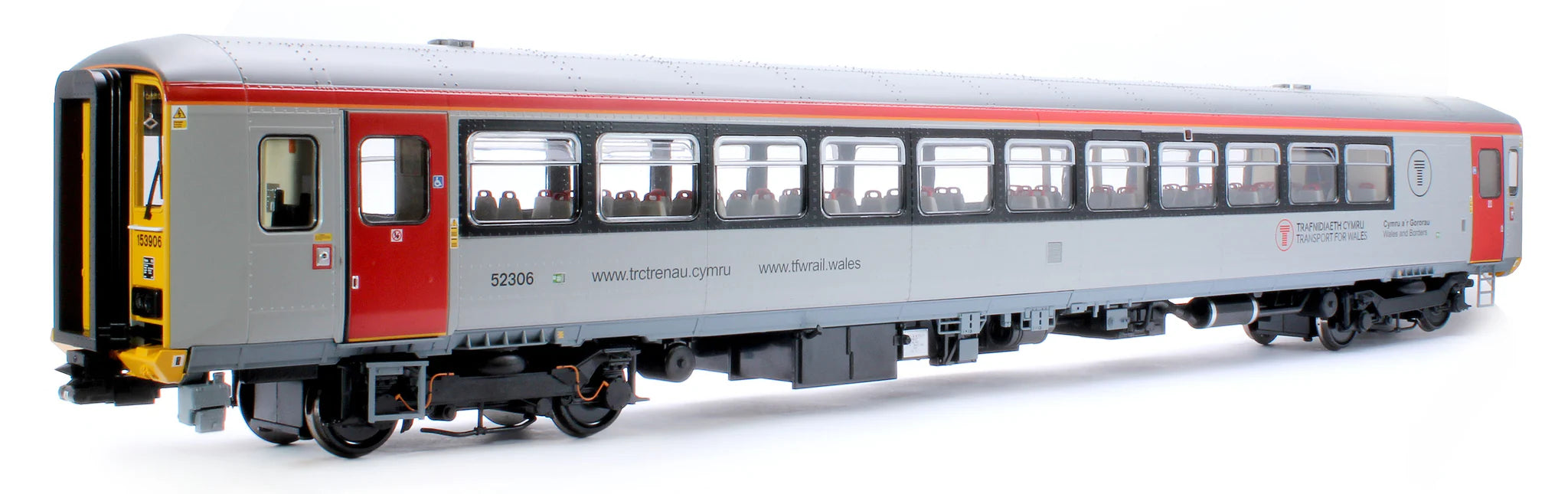 Class 153 - TFW - 153906 - O Scale