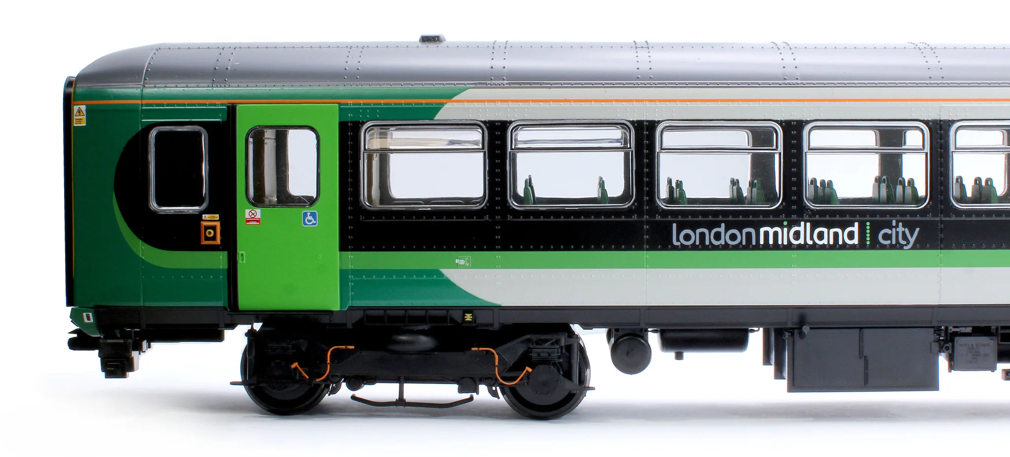 Klasse 153 - London Midland - 153356 - O Skala