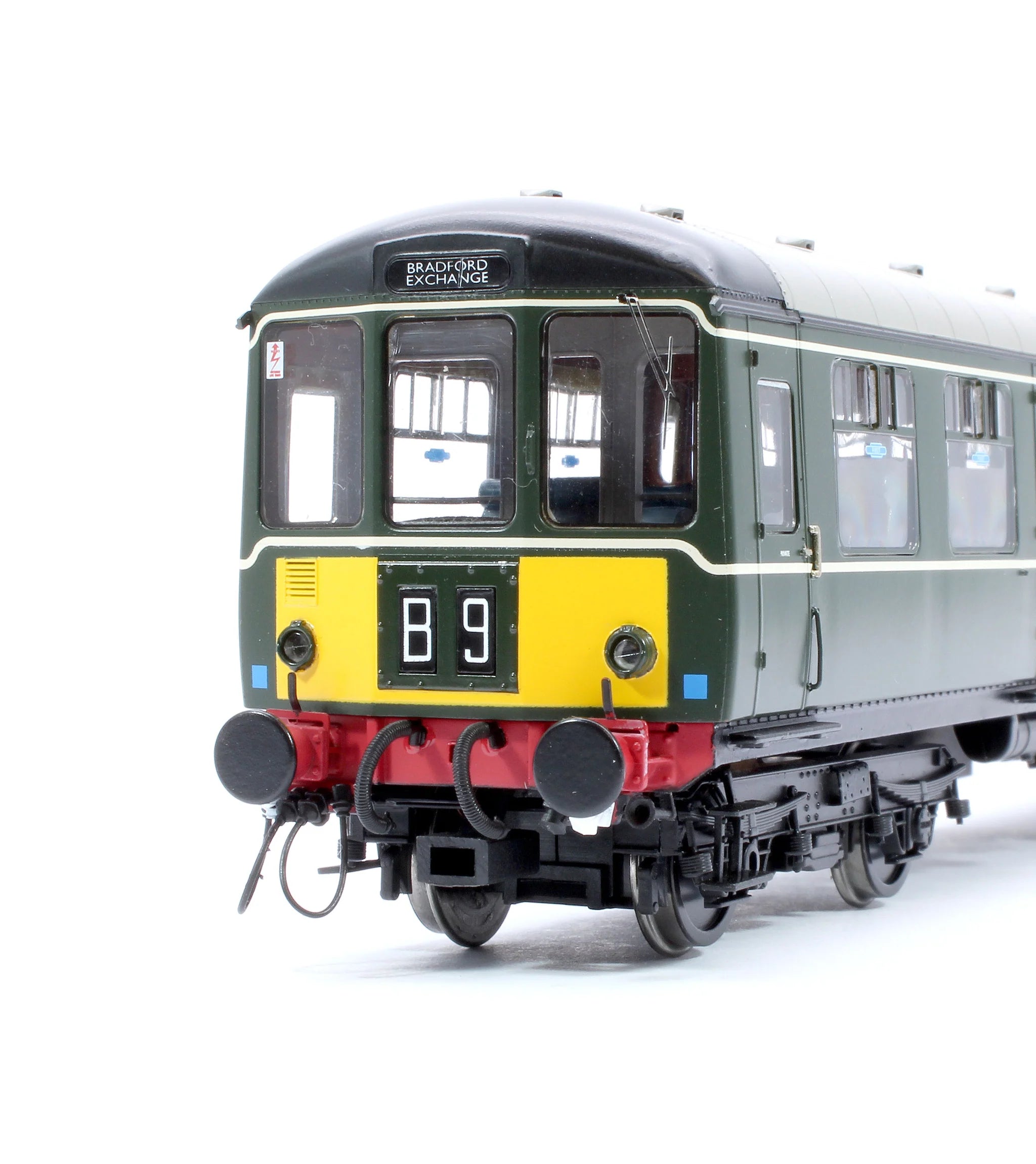 Class 104 - BR Green (Small Yellow Panel) - E50598+E56189 - OO Scale