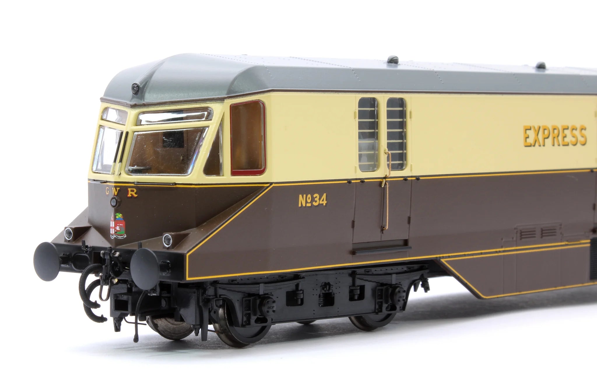 GWR AEC Railcar - GWR Chocolate/Cream - 34 - OO Scale