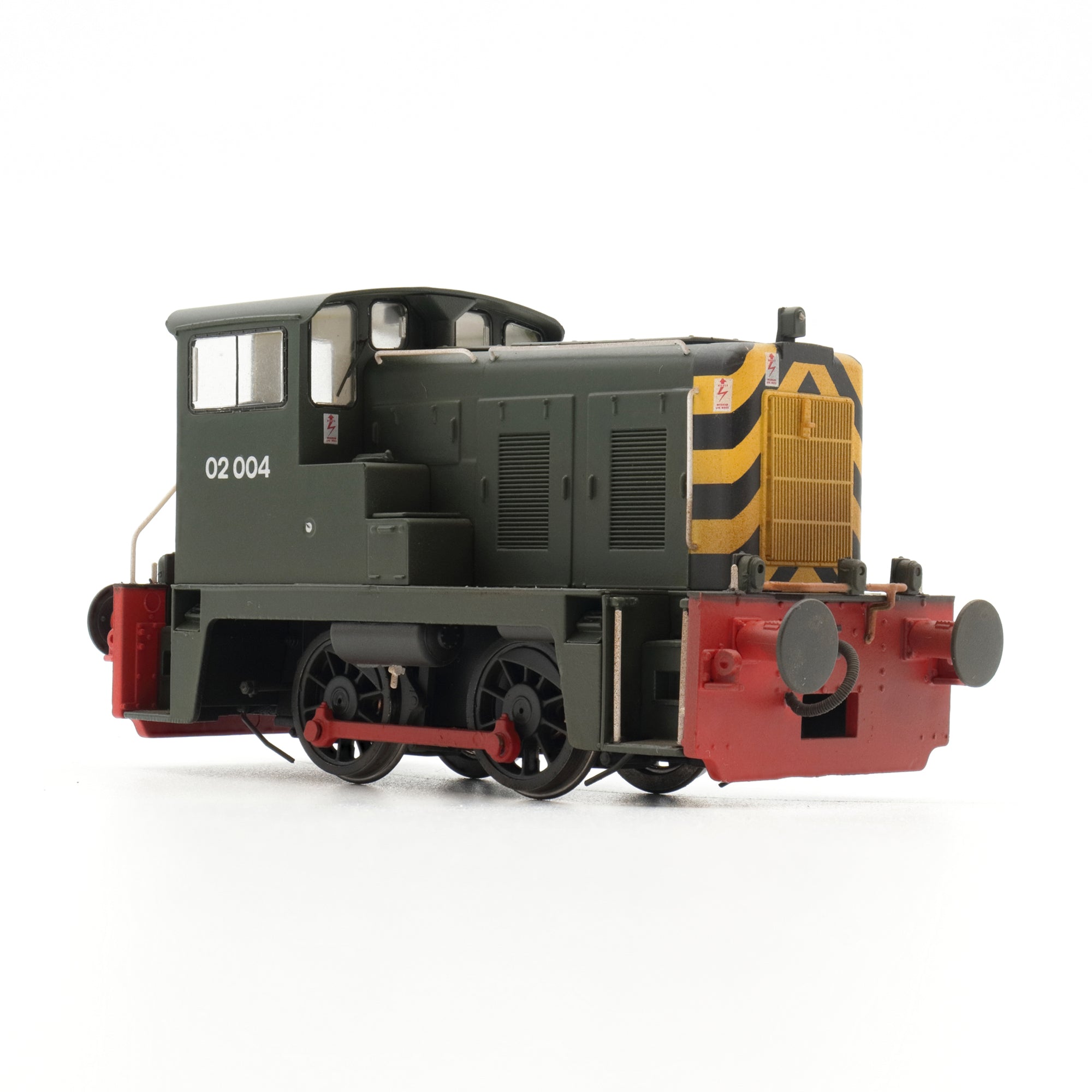 Class 02 - BR Green - 02004 - OO Scale - Weathered