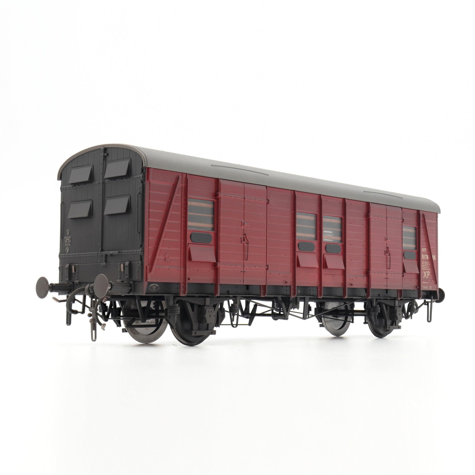 Southern CCT - BR Crimson - S1765S - O Scale - Weathered