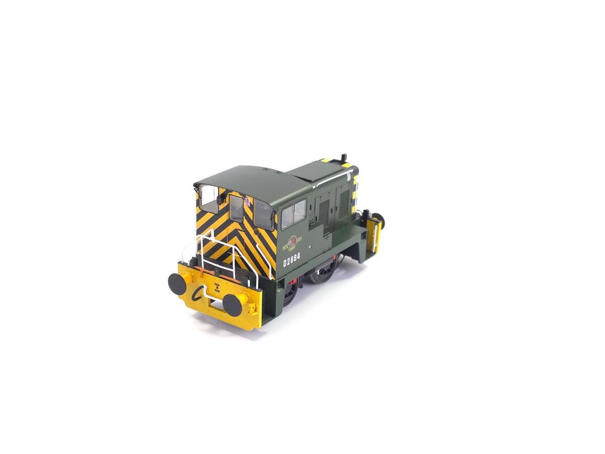 Class 02 - BR Green - D2864 - OO Scale