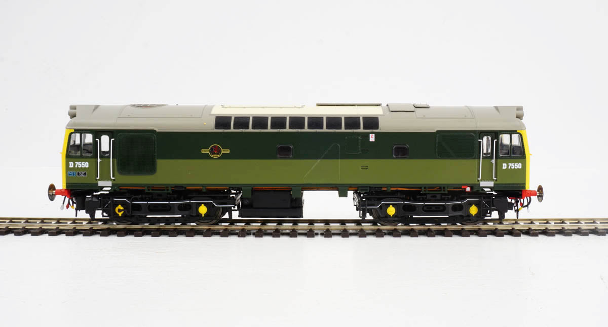 Class 25/3 BR two-tone green D7550 with full yellow ends and BR blue data panel