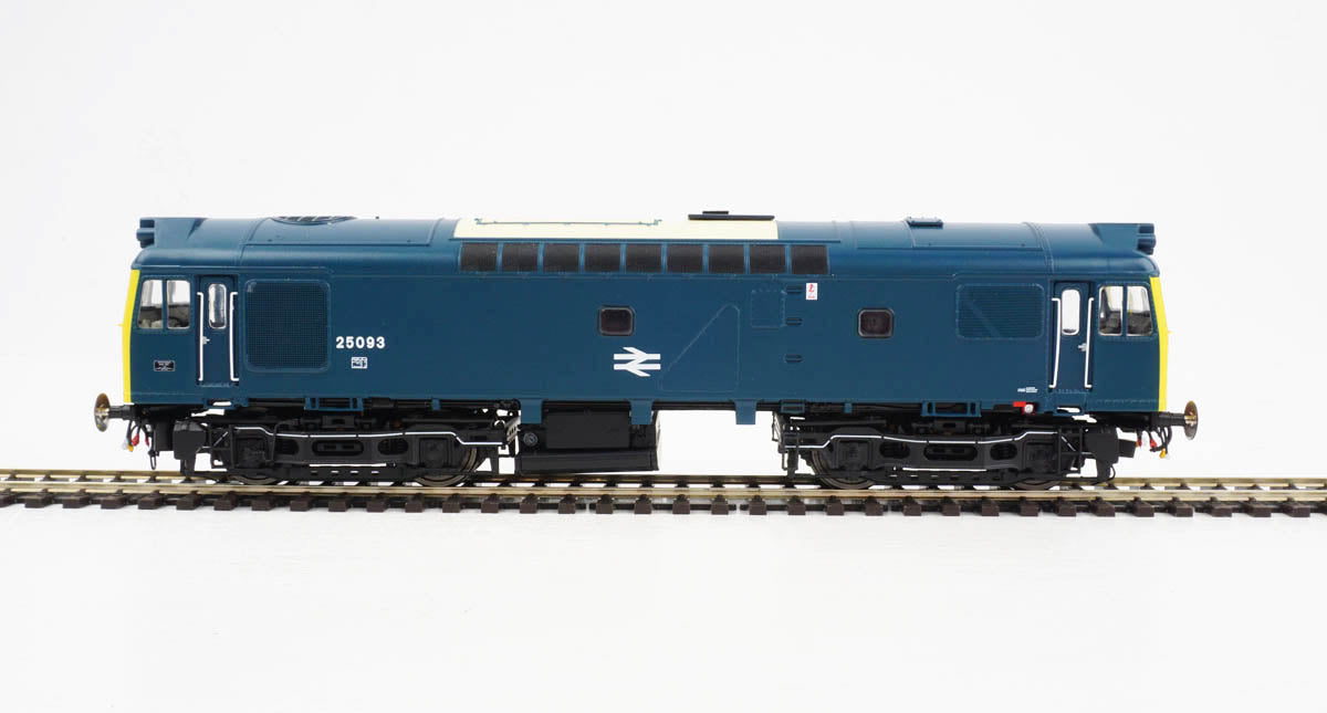 Class 25/3 BR Rail Blue 25093 (ScR/LMR) with bodyside numbers (single, centrally placed double arrows) and ‘domino’ headcodes